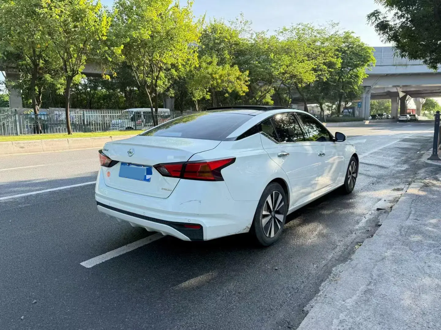 2021 NISSAN TEANA thumbnail 3