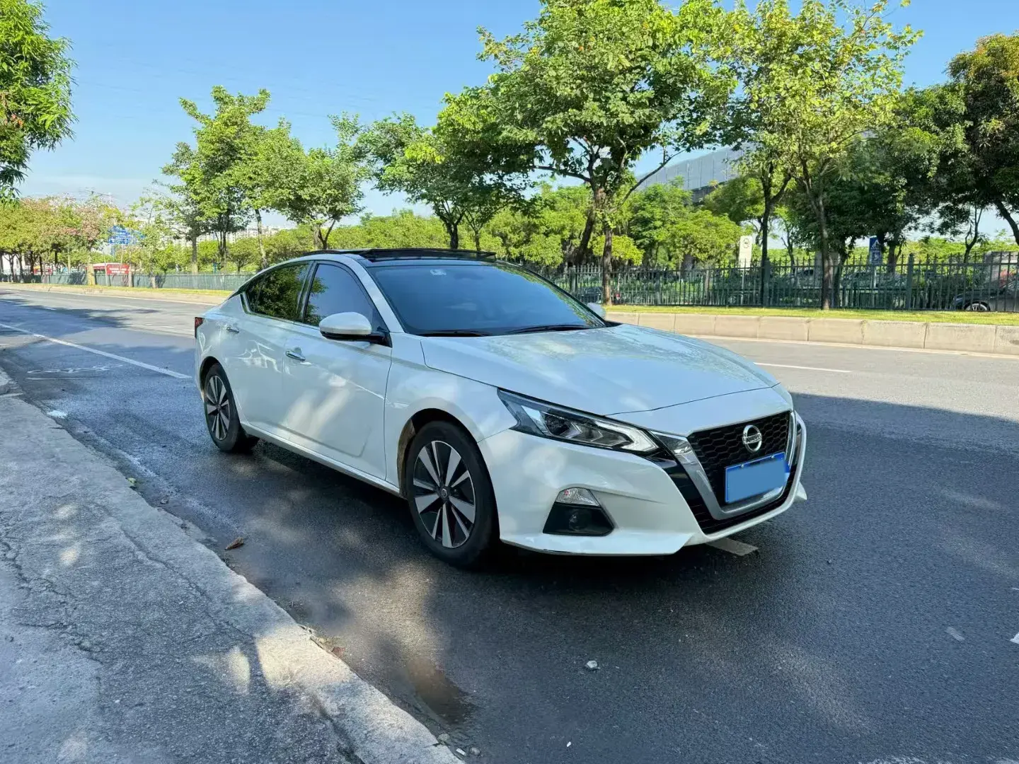 2021 NISSAN TEANA thumbnail 2