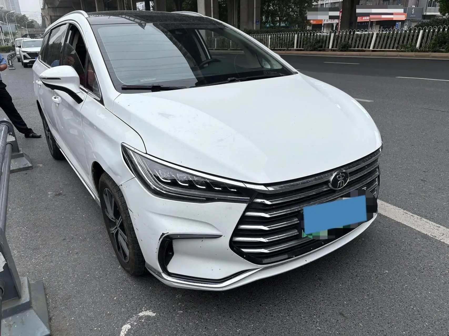 2022 BYD SONG thumbnail 2