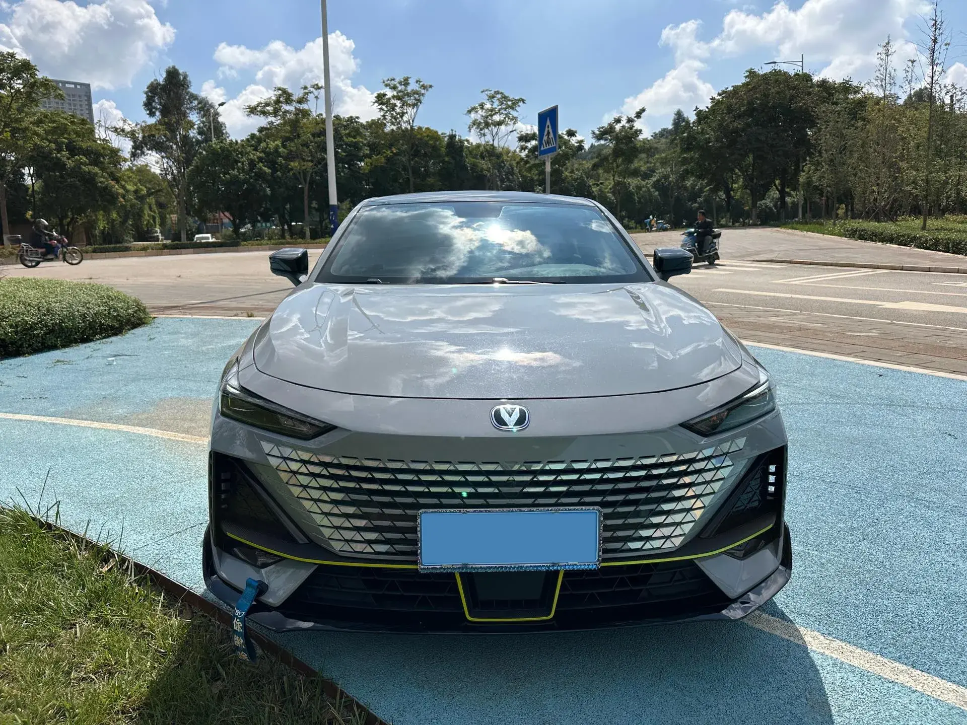 2022 CHANGAN UNI-V thumbnail 3