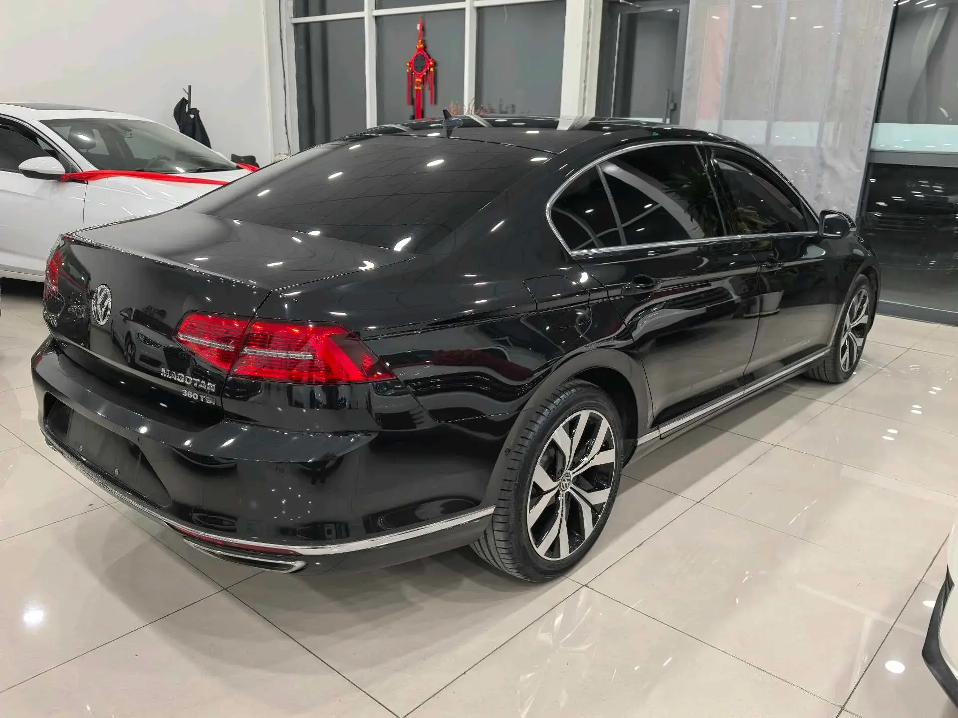 2019 VOLKSWAGEN MAGOTAN thumbnail 4