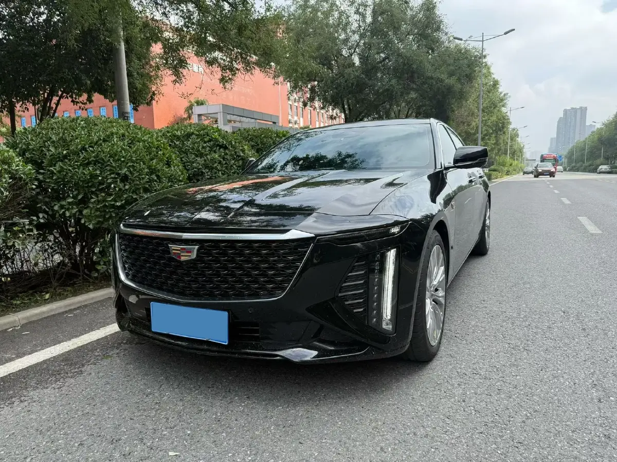 2023 Cadillac CT6 2.0T 237HP L4 10AT