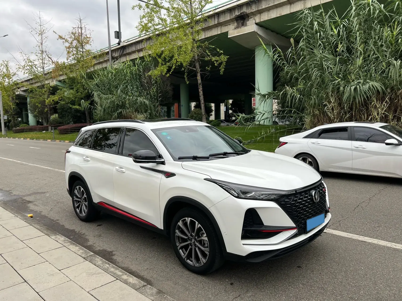 2020 CHANGAN CS75 thumbnail 3