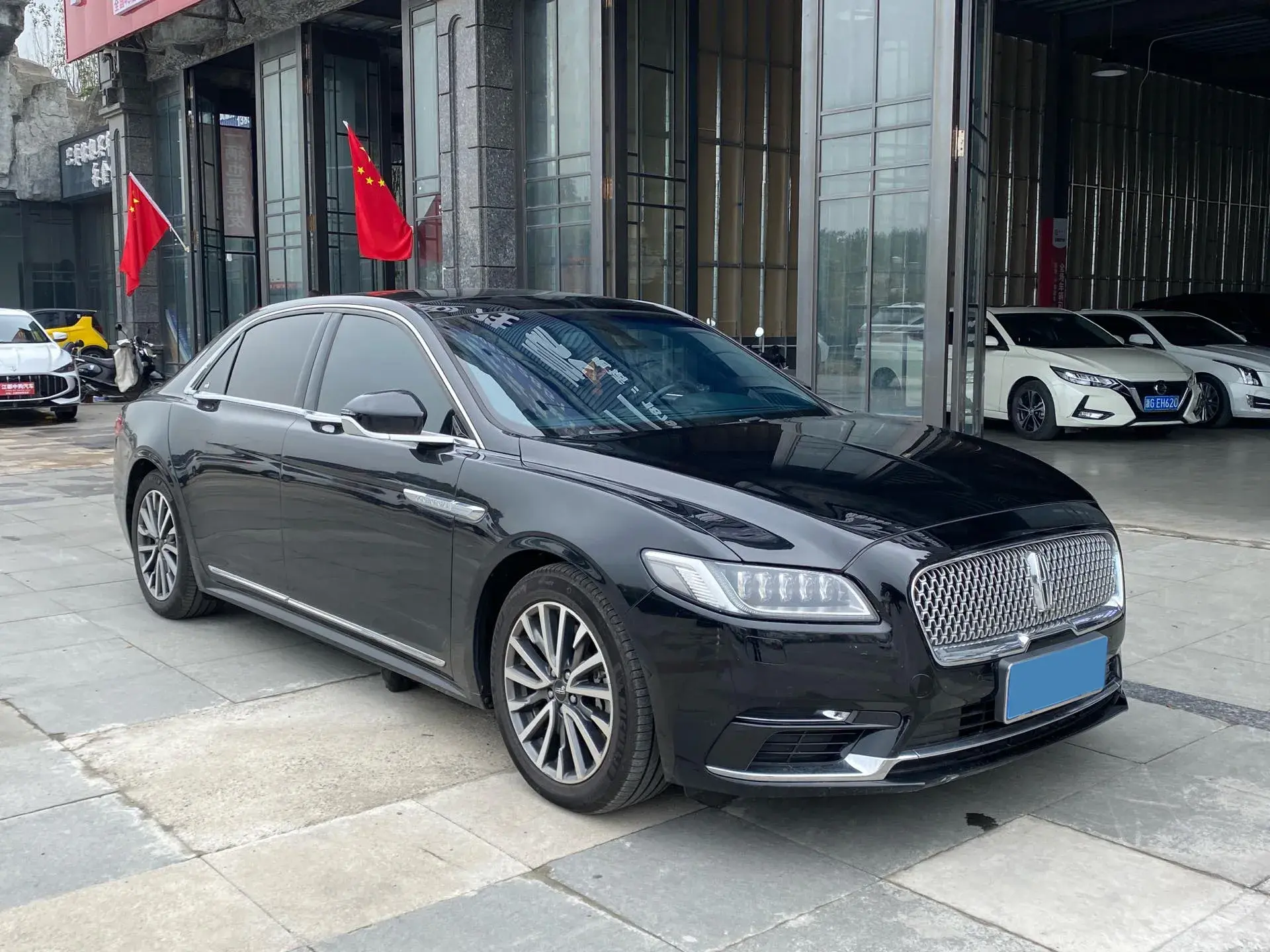 2018 LINCOLN CONTINENTAL thumbnail 3