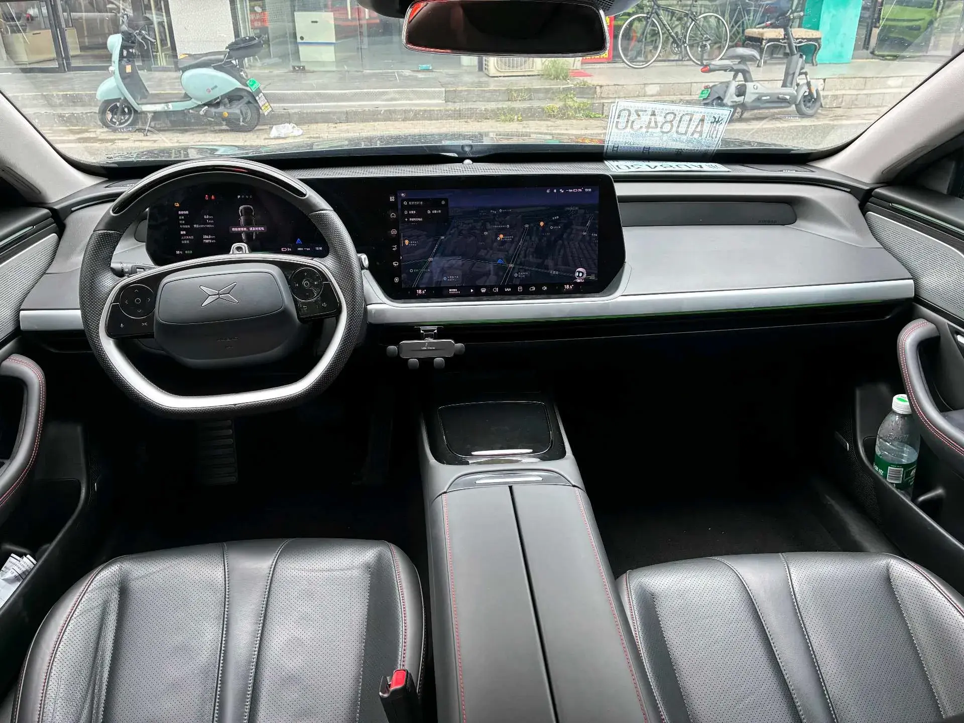 2022 XPENG P7 thumbnail 4