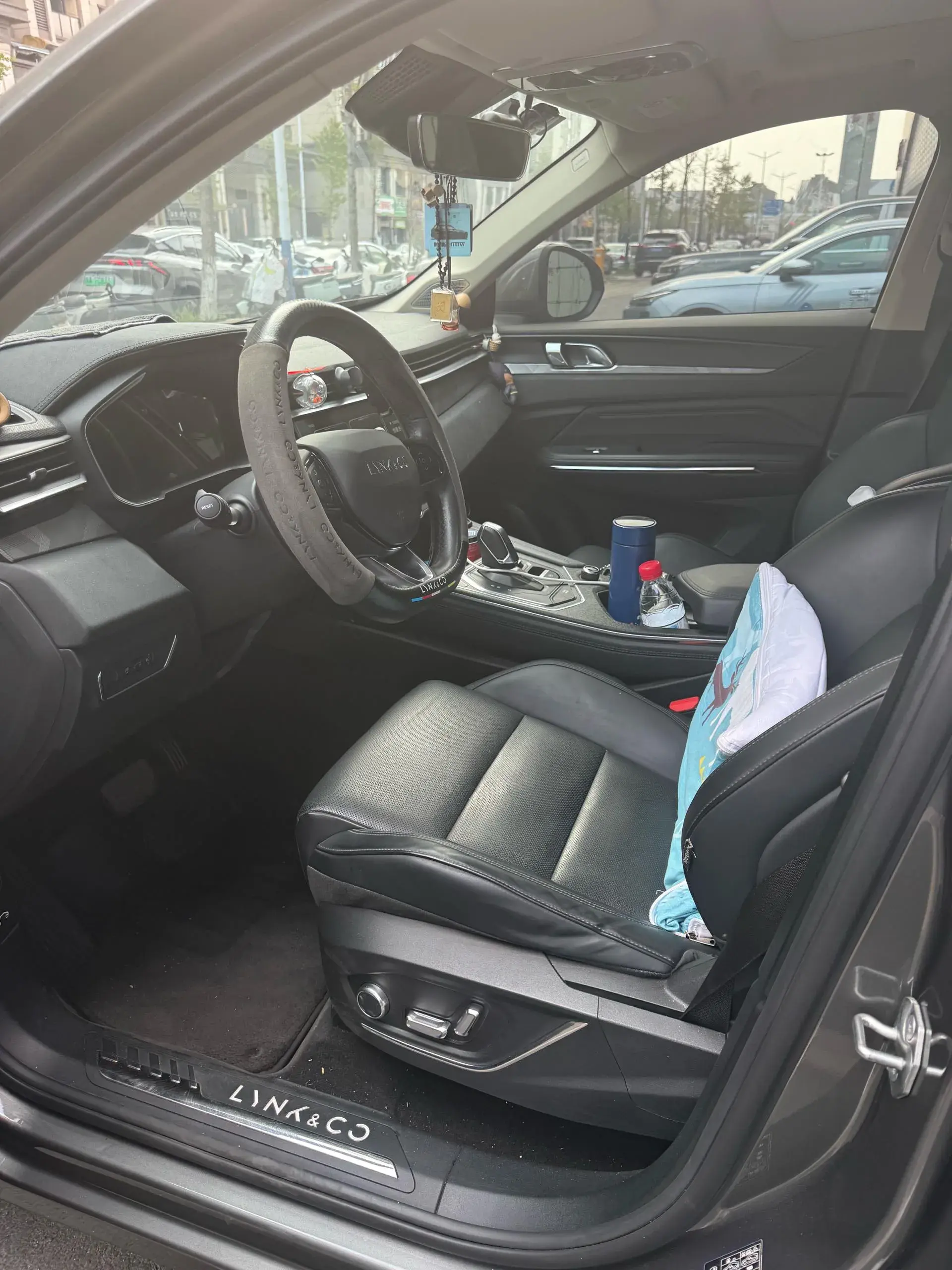 2021 LYNK&CO 01 thumbnail 3