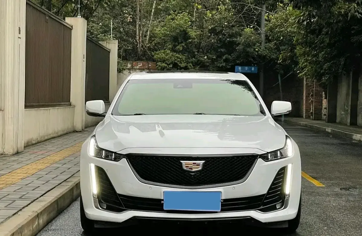 2023 CADILLAC CT5 thumbnail 2