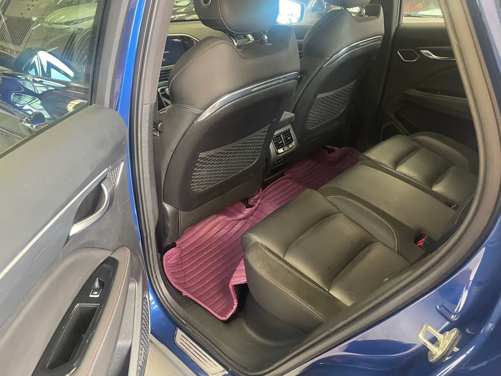 2019 GEELY TUGELLA thumbnail 4