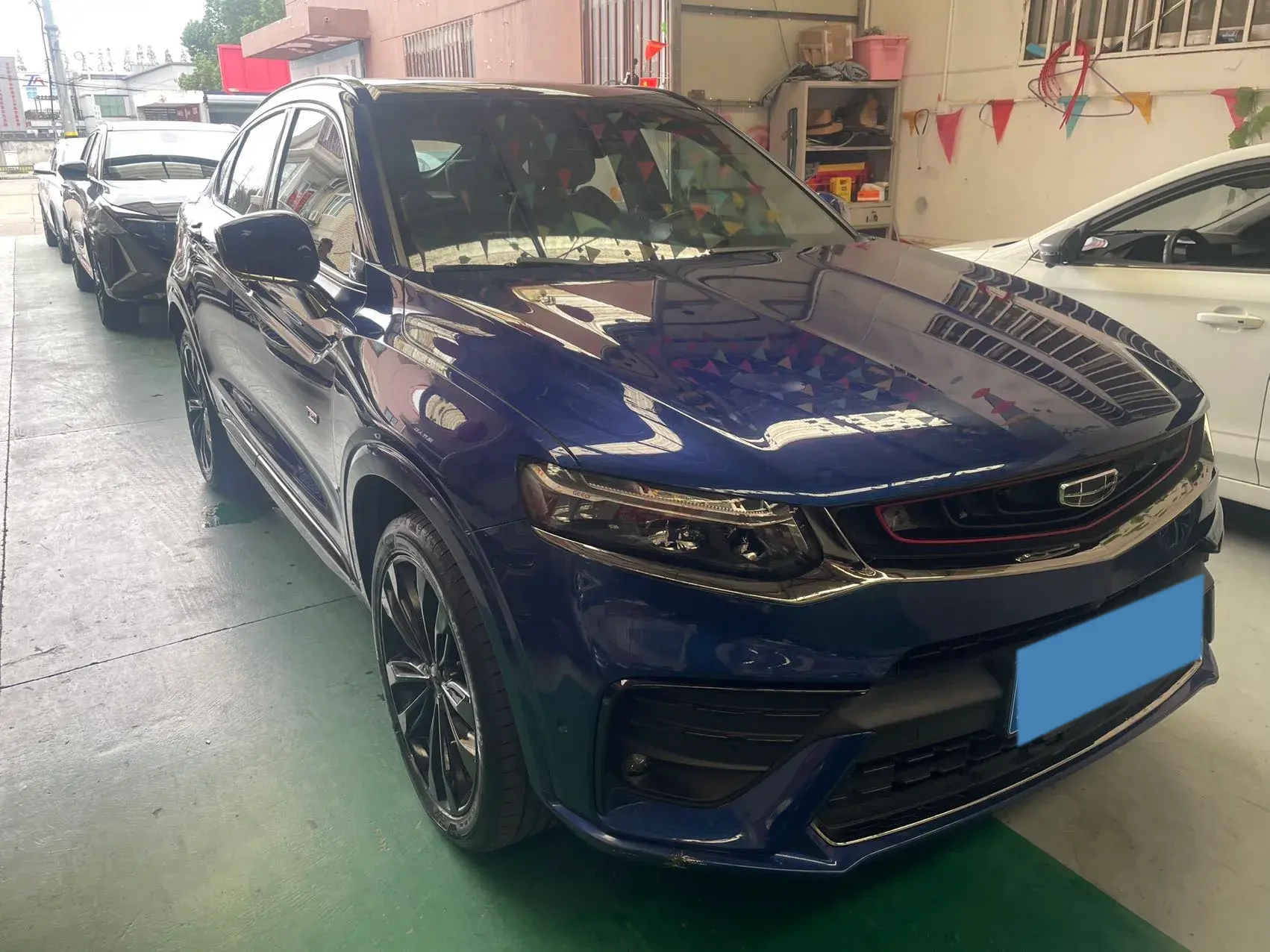 2019 GEELY TUGELLA thumbnail 3