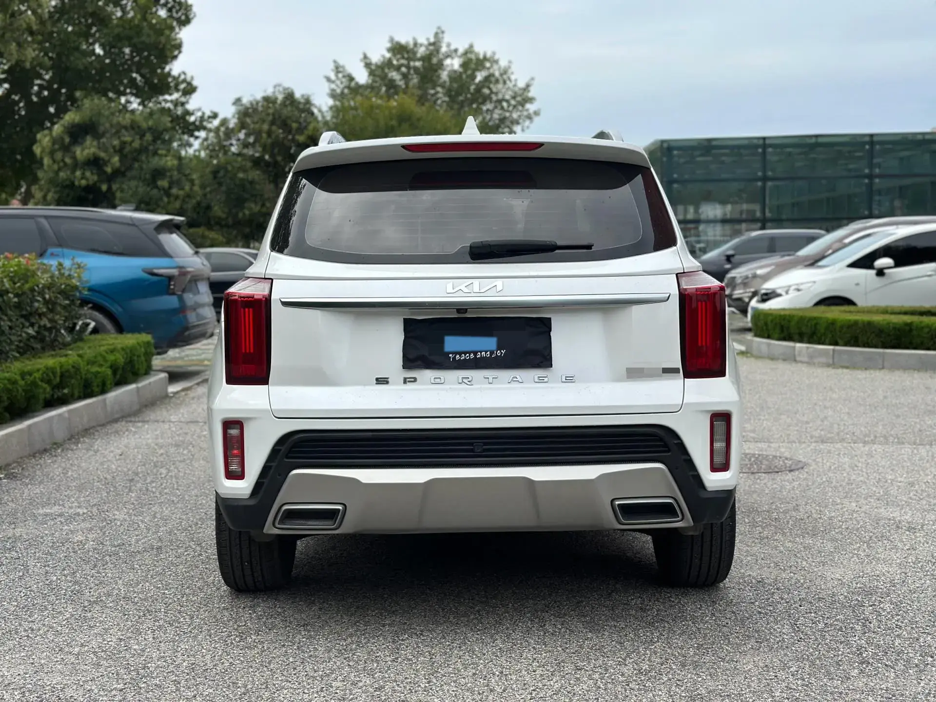 2021 KIA SPORTAGE thumbnail 4