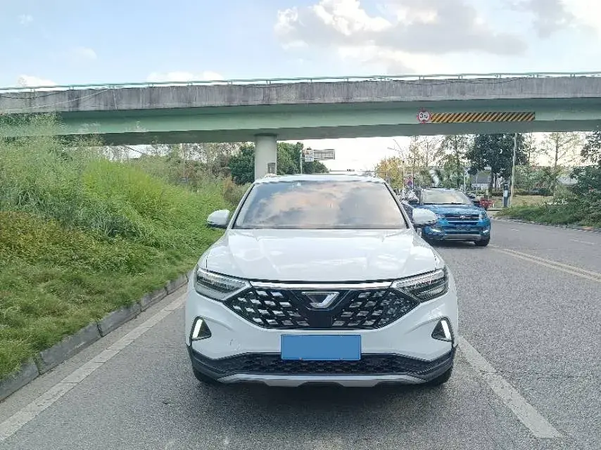 2019 JETTA VS5 thumbnail 2