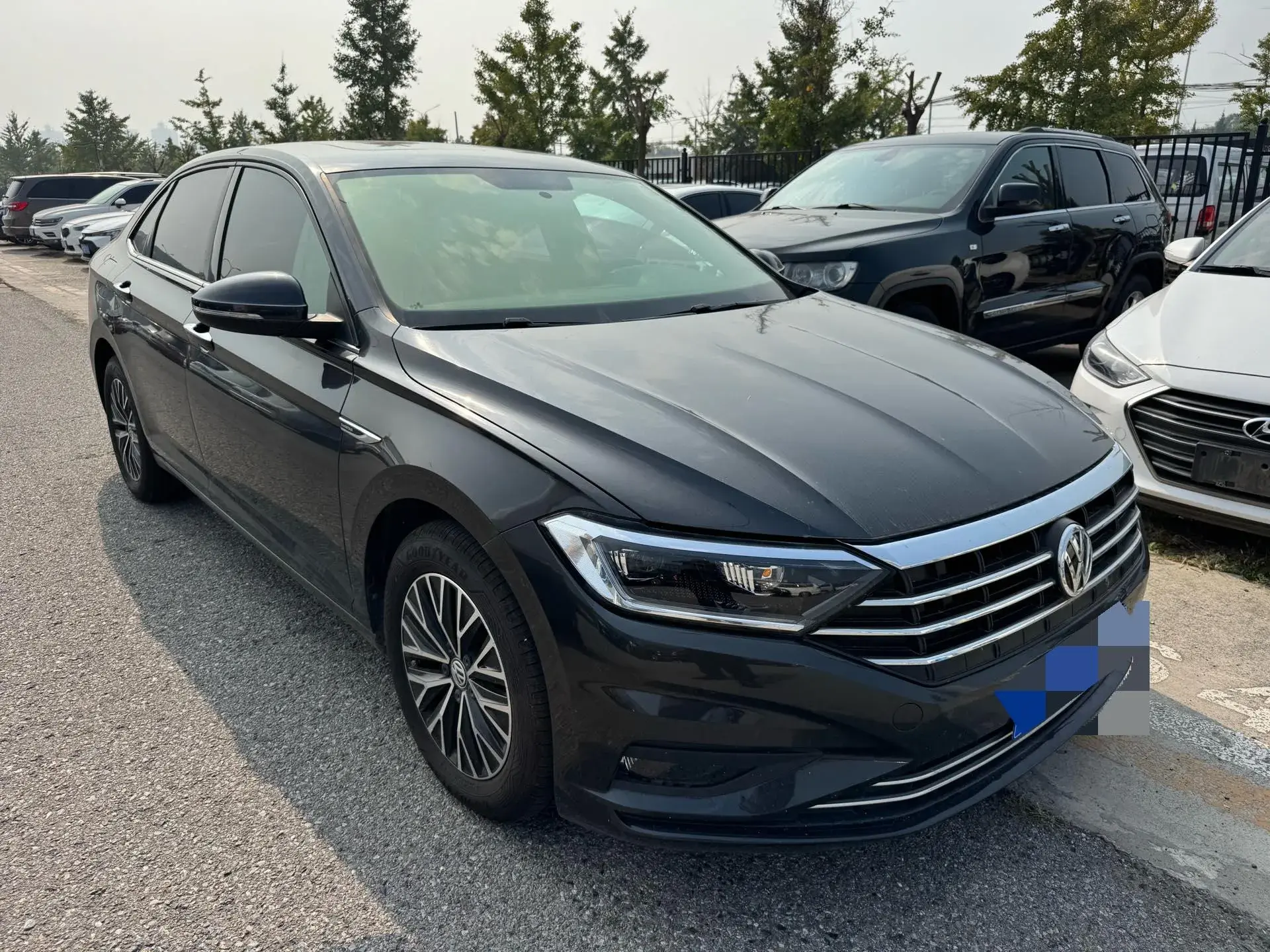 2019 VOLKSWAGEN SAGITAR thumbnail 2