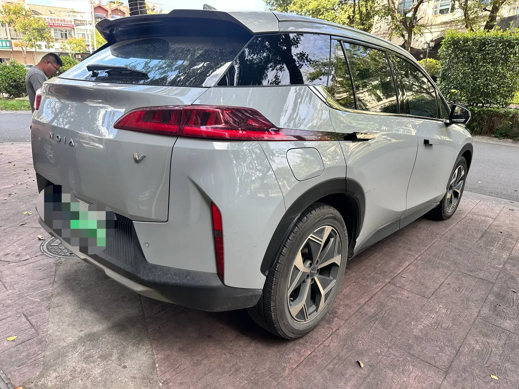 2021 AION V thumbnail 4