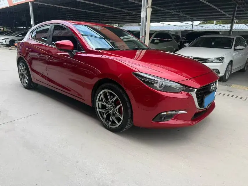 2017 MAZDA 3 thumbnail 3