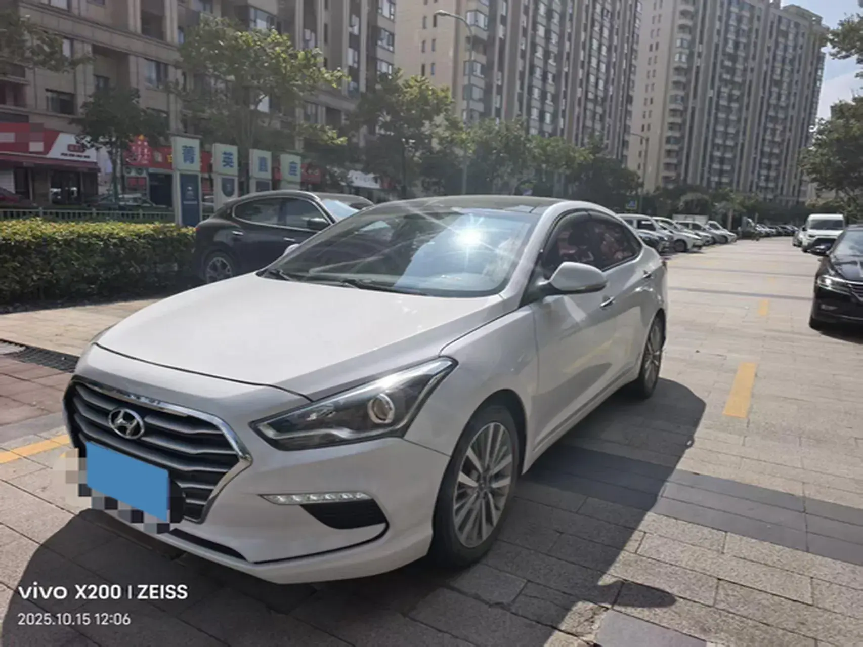 2017 HYUNDAI MISTRA view 1