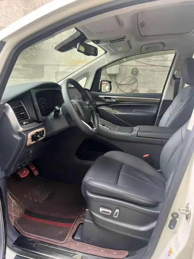 2021 GAC TRUMPCHI thumbnail 3