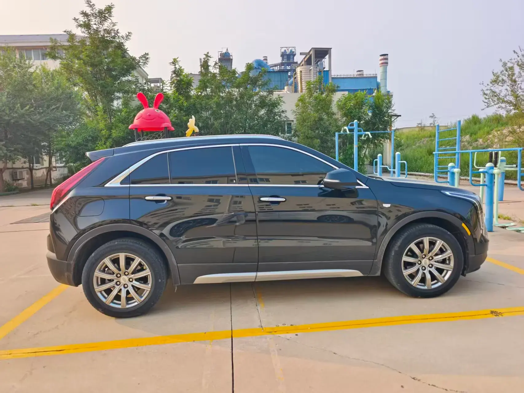 2020 CADILLAC XT4 thumbnail 3