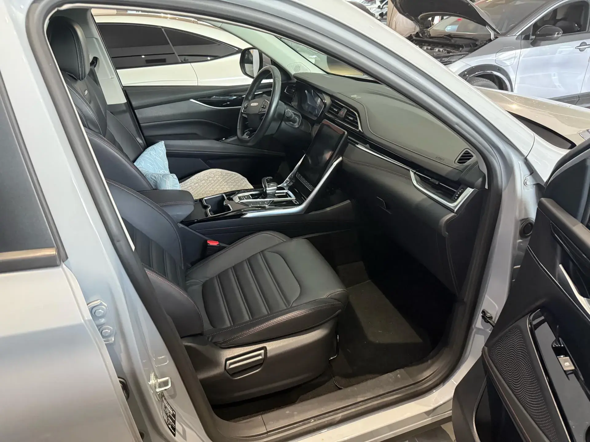 2022 MAXUS DAJIA thumbnail 4