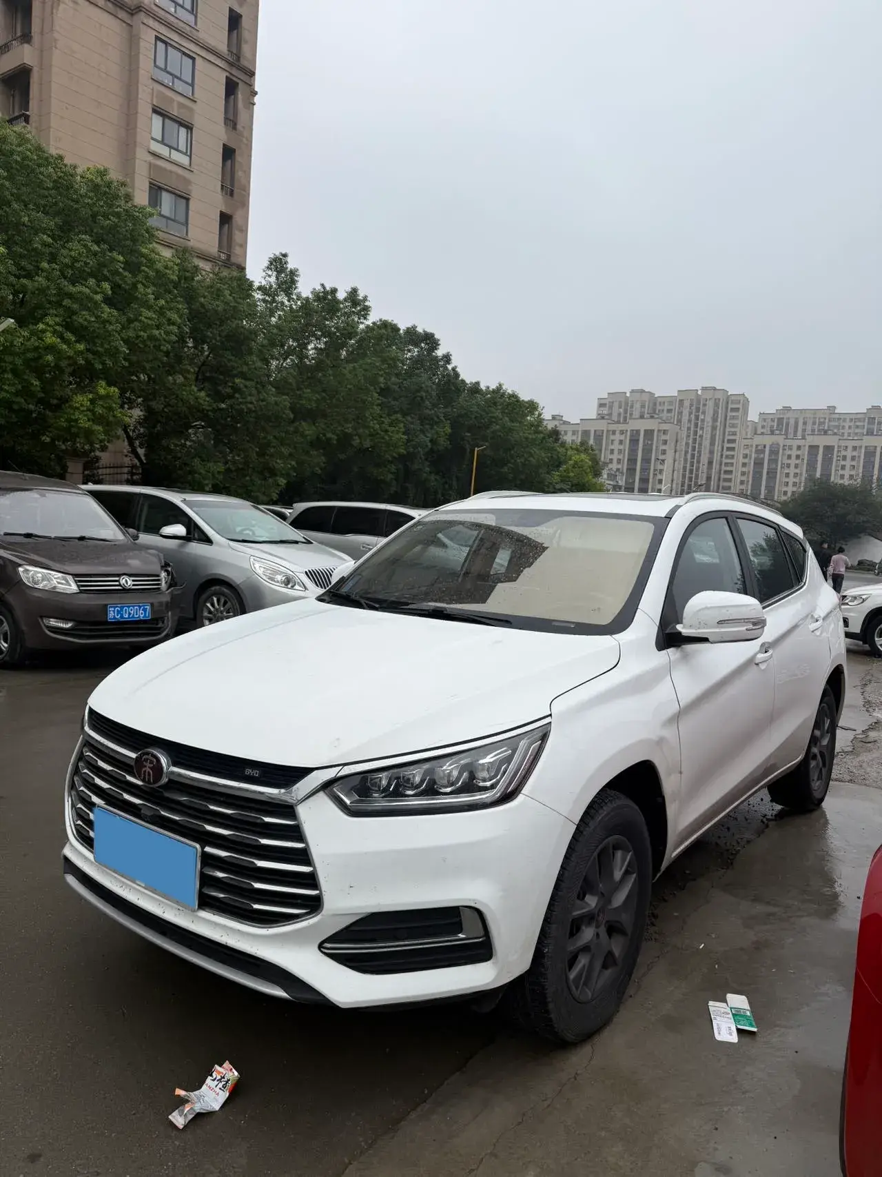 2019 BYD SONG view 1