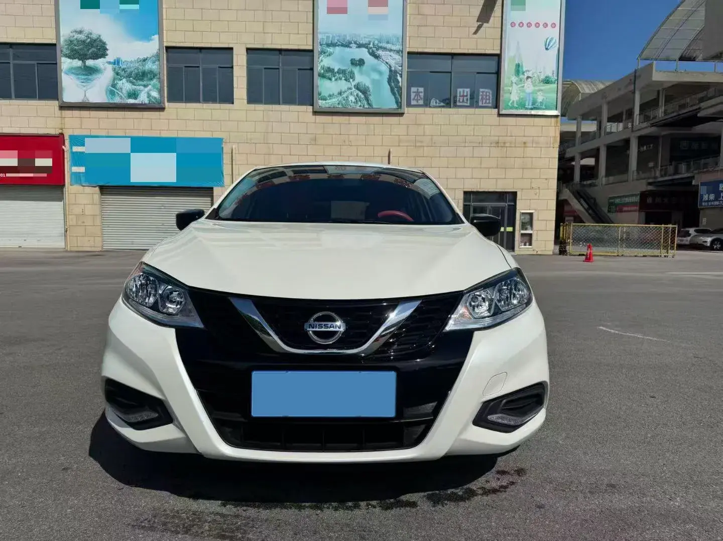 2024 NISSAN TIIDA thumbnail 2