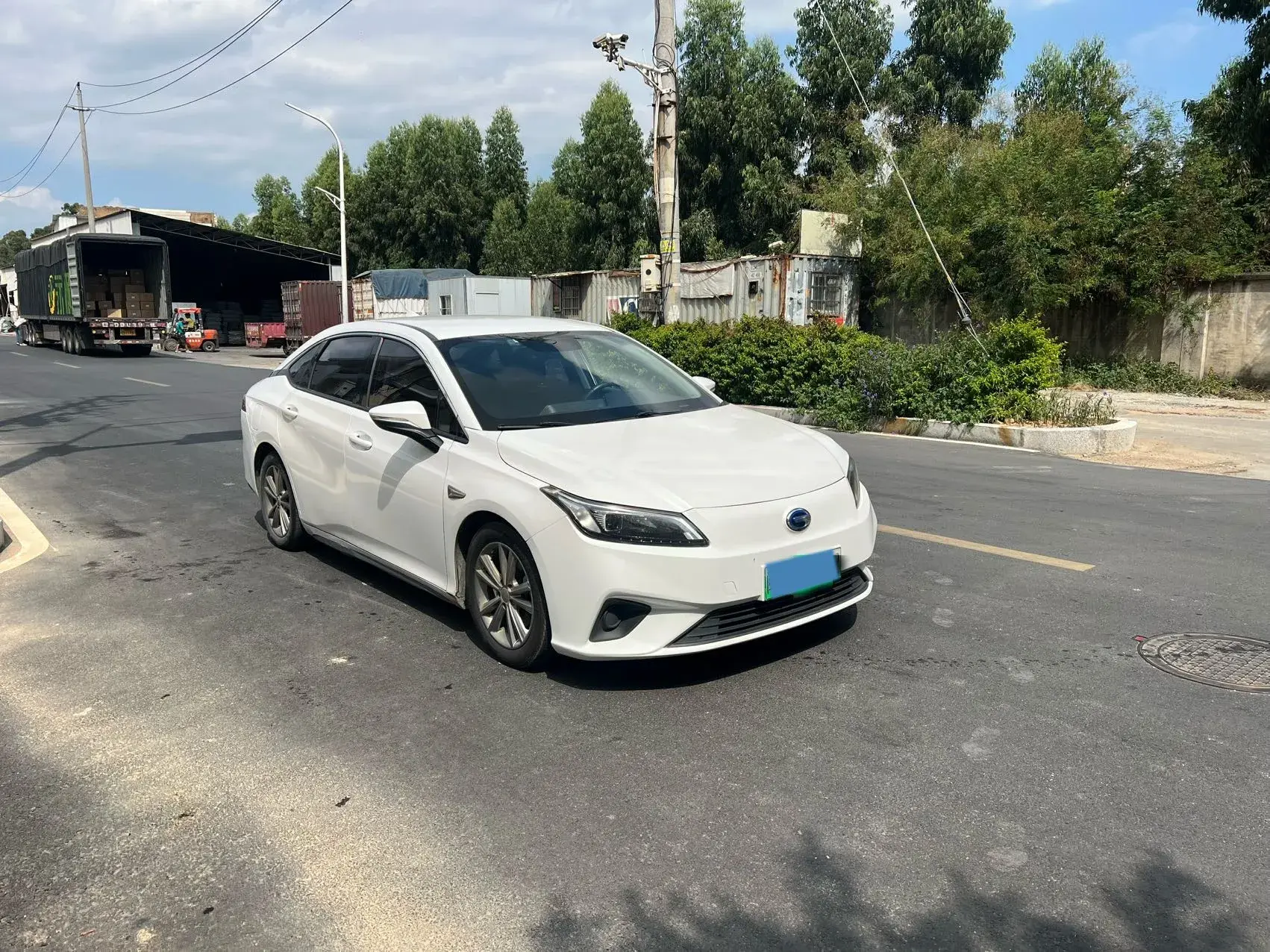 2019 AION S thumbnail 2