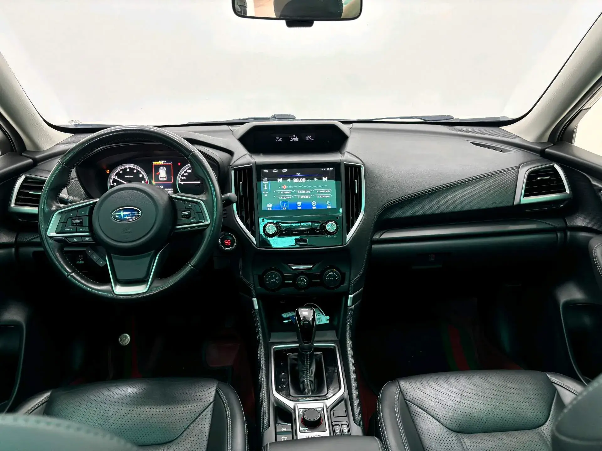 2021 SUBARU FORESTER thumbnail 2