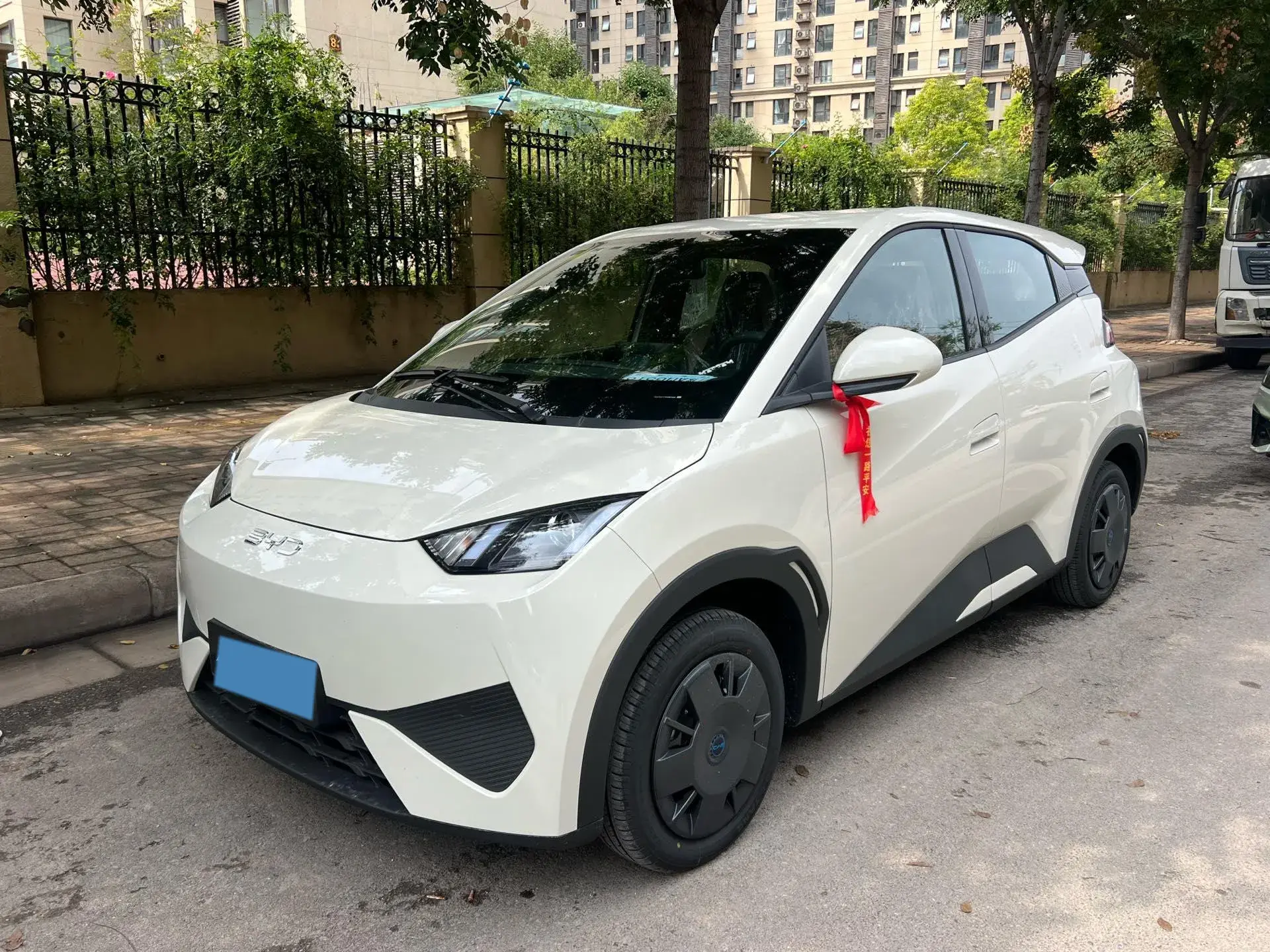 2025 BYD SEAGULL view 1