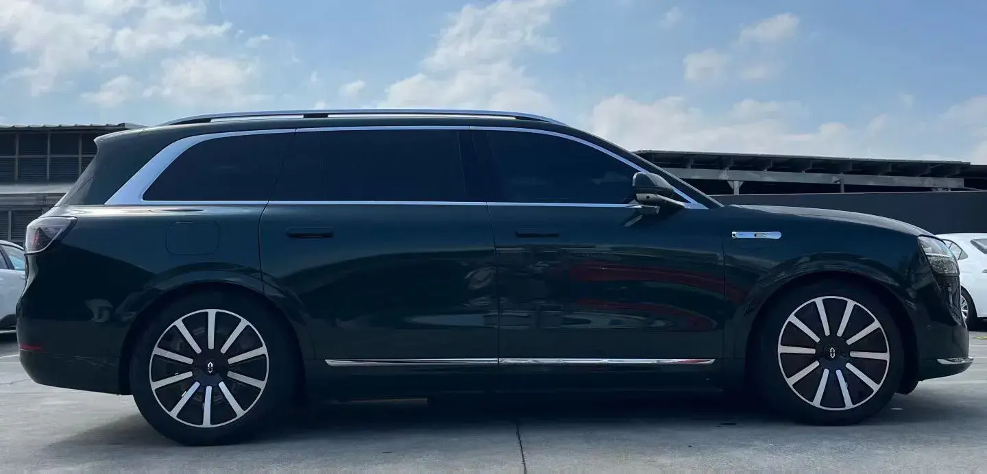 2024 AITO AITO thumbnail 4