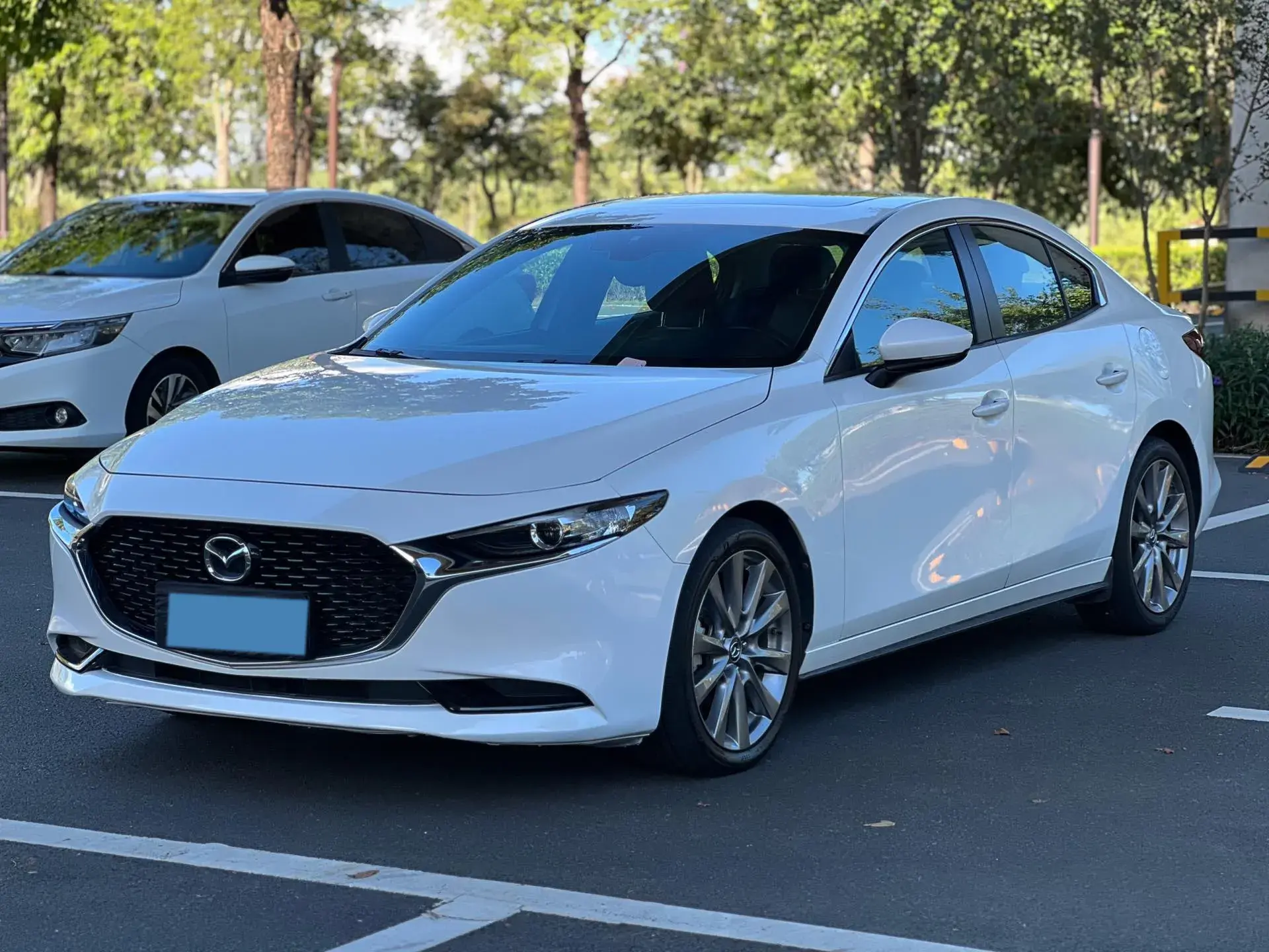 2020 MAZDA 3 view 1