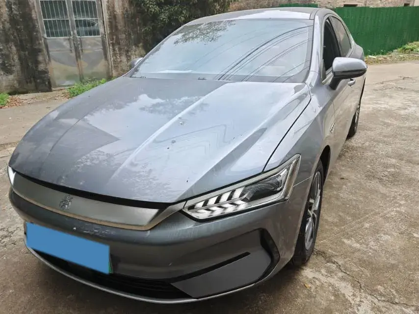 2023 BYD QIN view 1