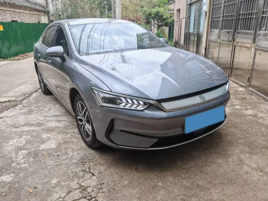 2023 BYD QIN thumbnail 2