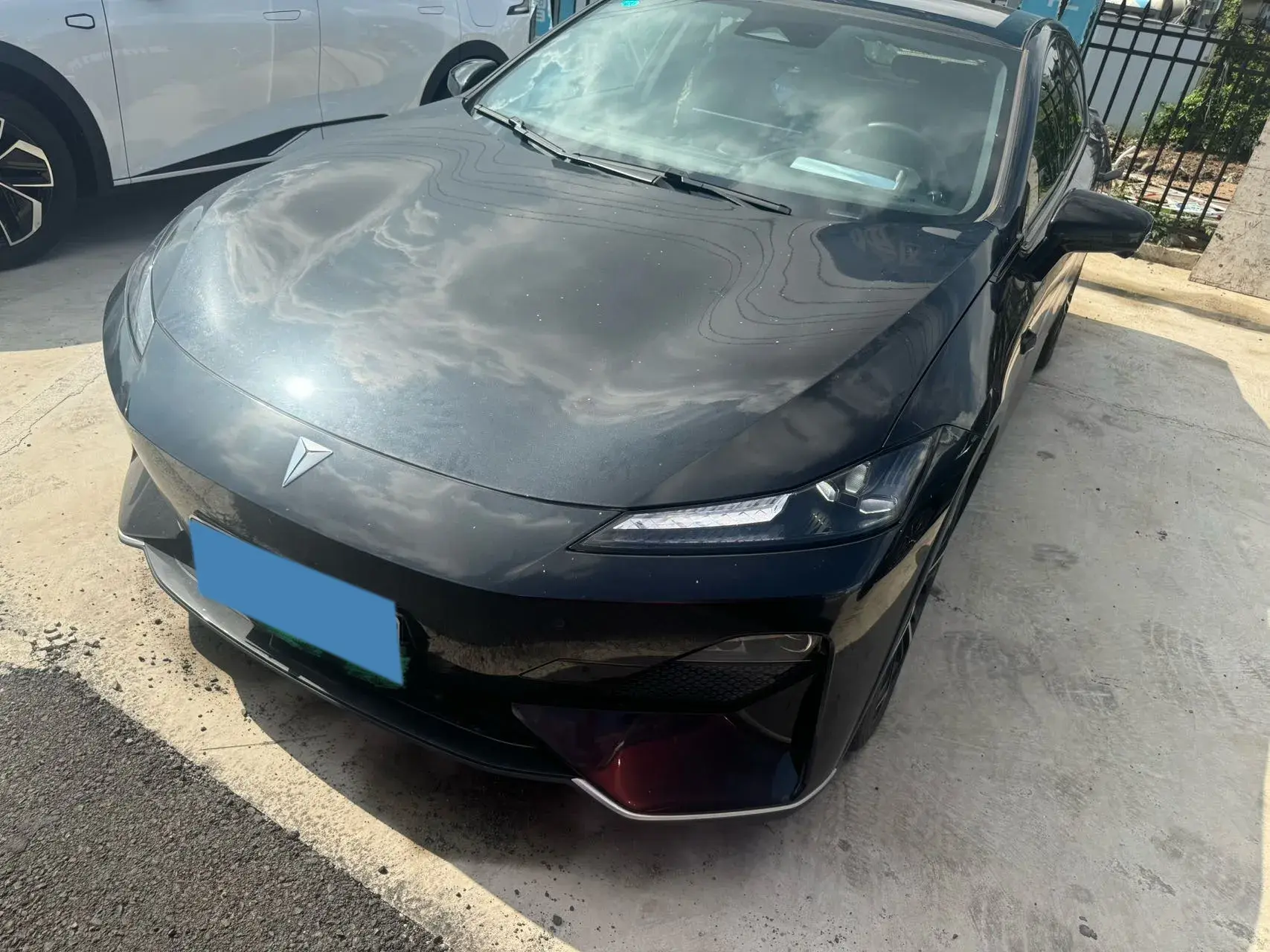 2023 DEEPAL SL03 view 1