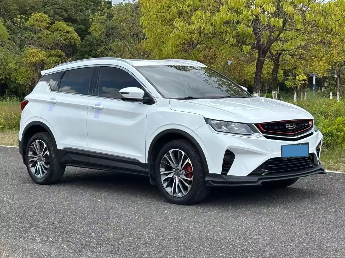 2020 GEELY COOLRAY thumbnail 2