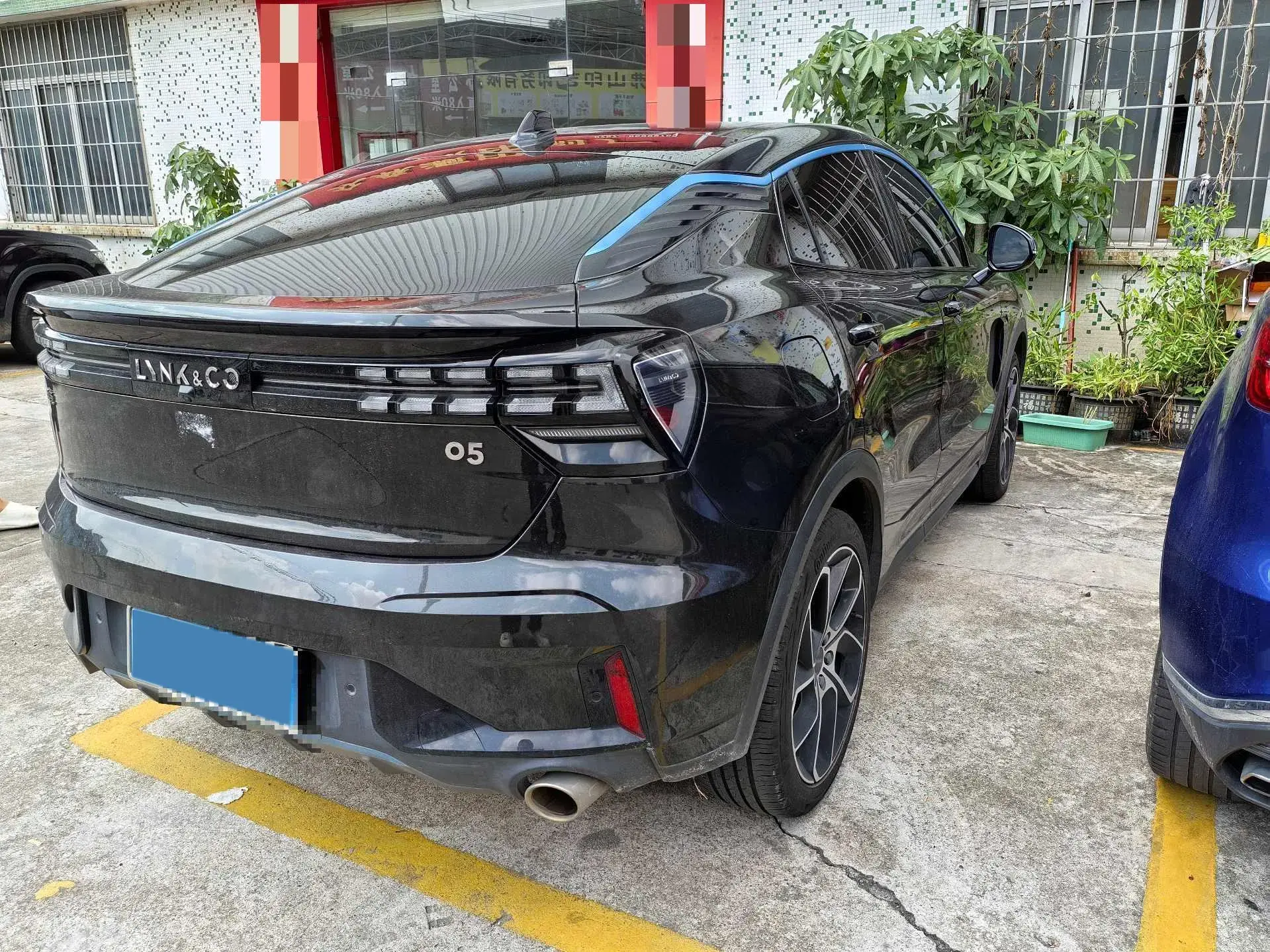 2020 LYNK&CO 05 thumbnail 2