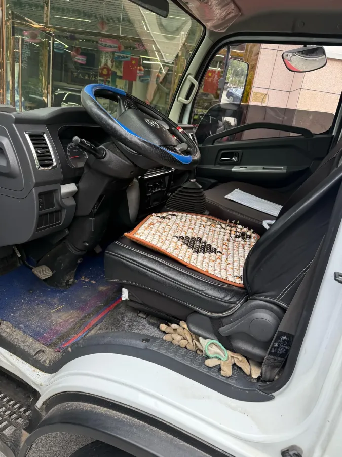 2021 ChangAn KuaYue KuaYueZhe D5 2.0L 122HP L4 5MT,autocango,china used car exporter,china ev exporter,chinese used car exporter,chinese used ev exporter