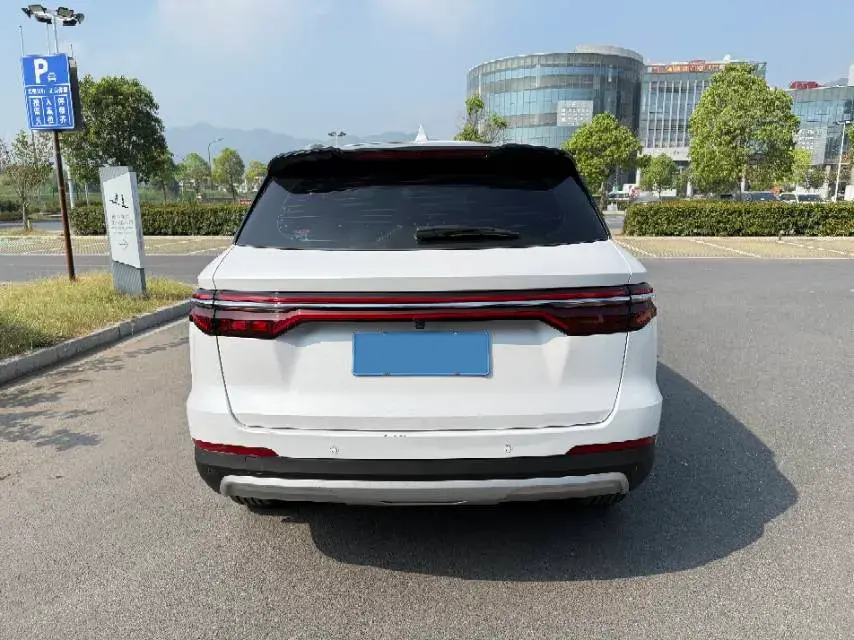 2019 BYD SONG thumbnail 3