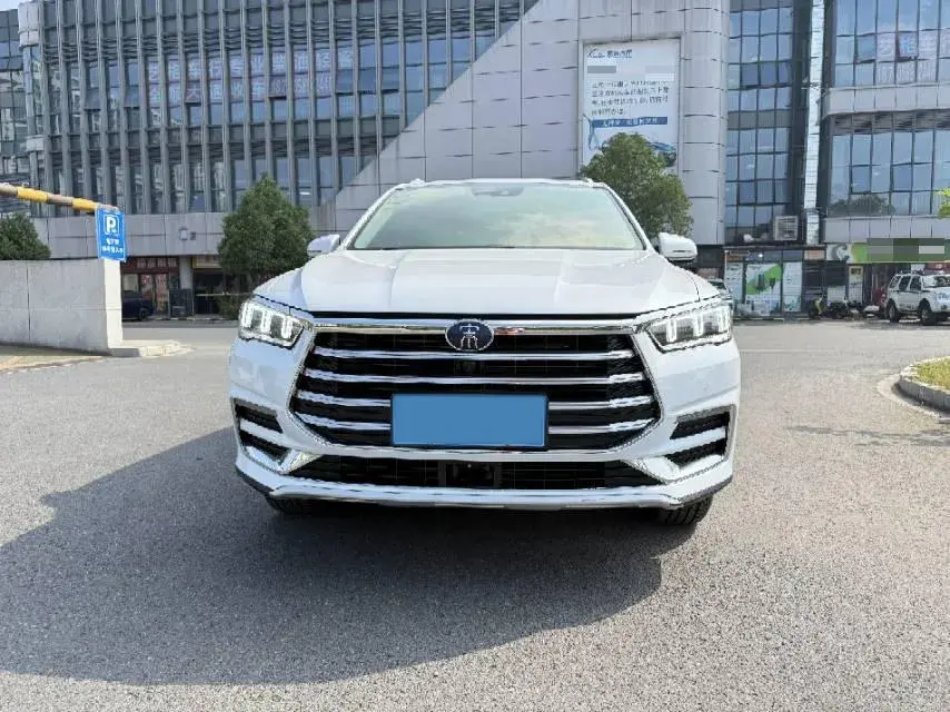 2019 BYD SONG thumbnail 2