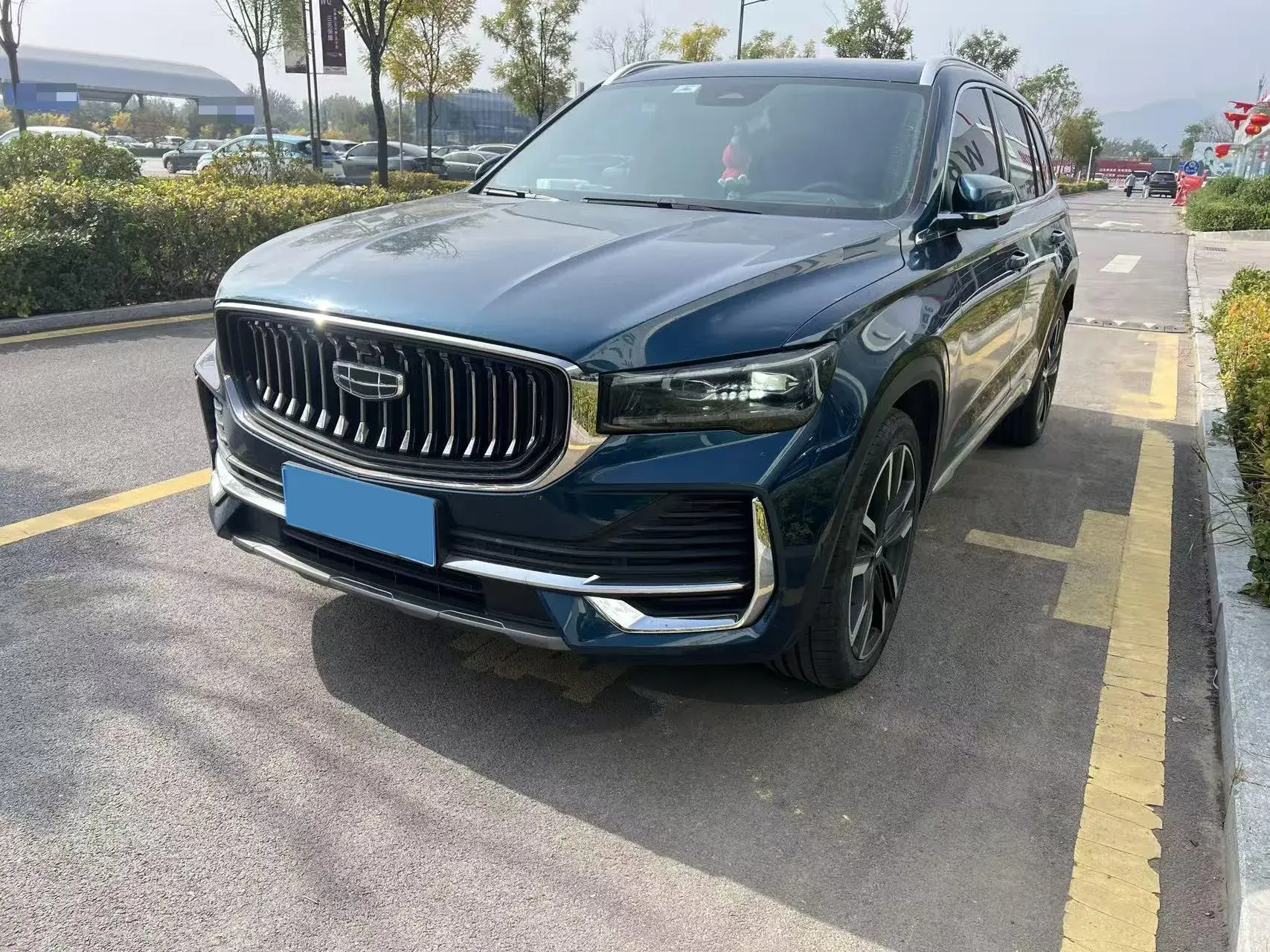 2021 GEELY MONJARO thumbnail 2