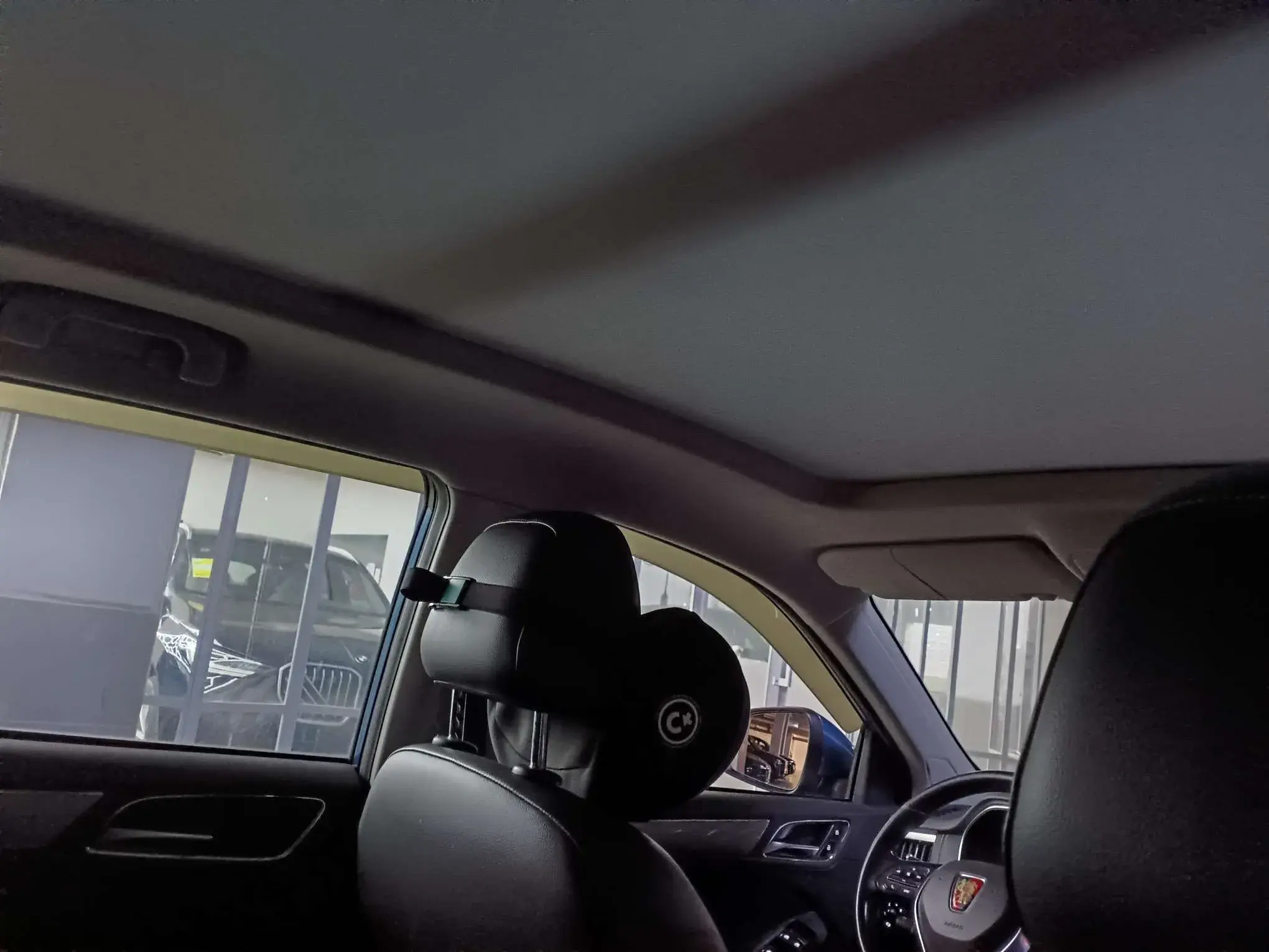 2018 ROEWE RX5 thumbnail 4