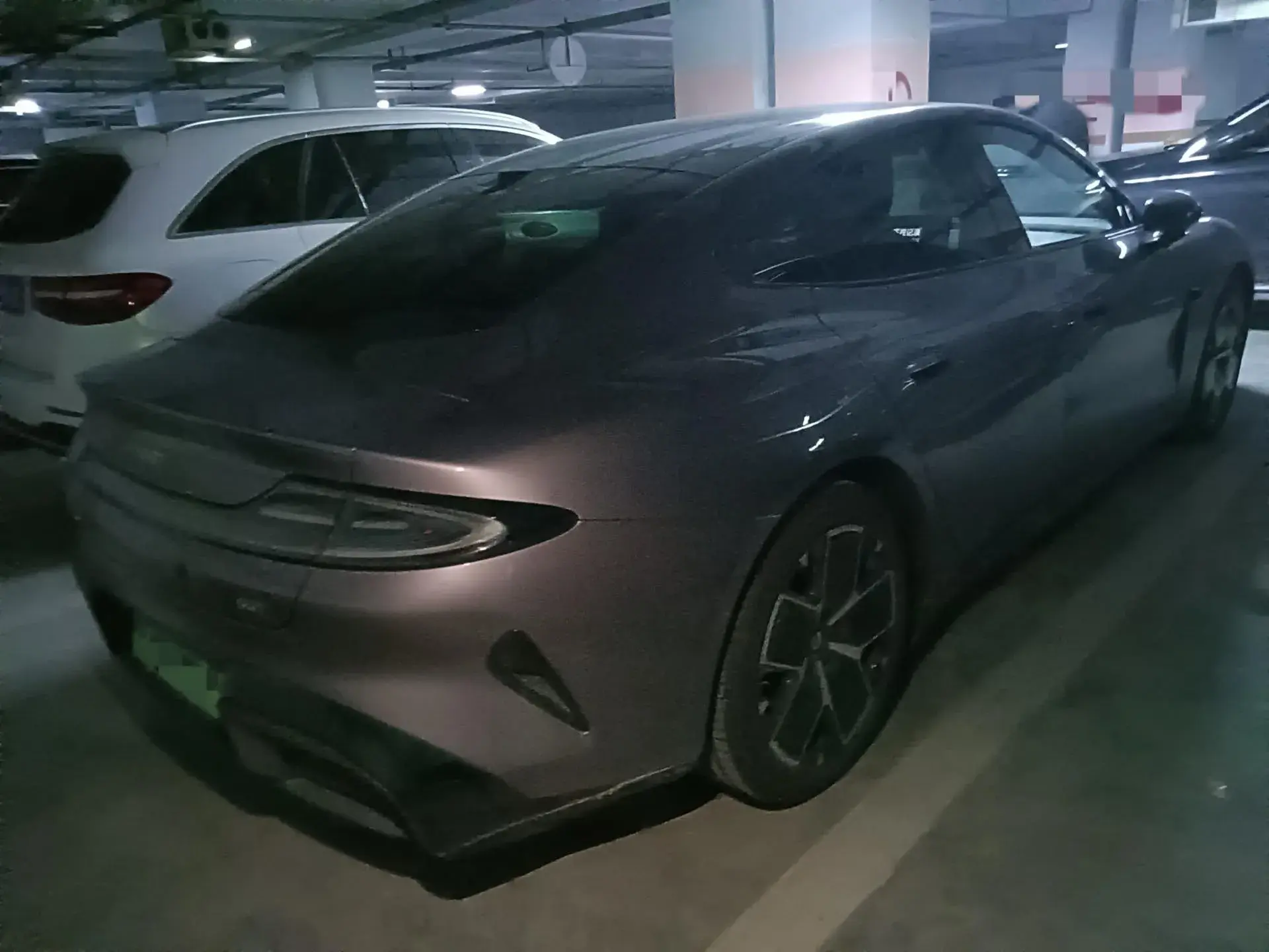 2024 MI SU7 thumbnail 4