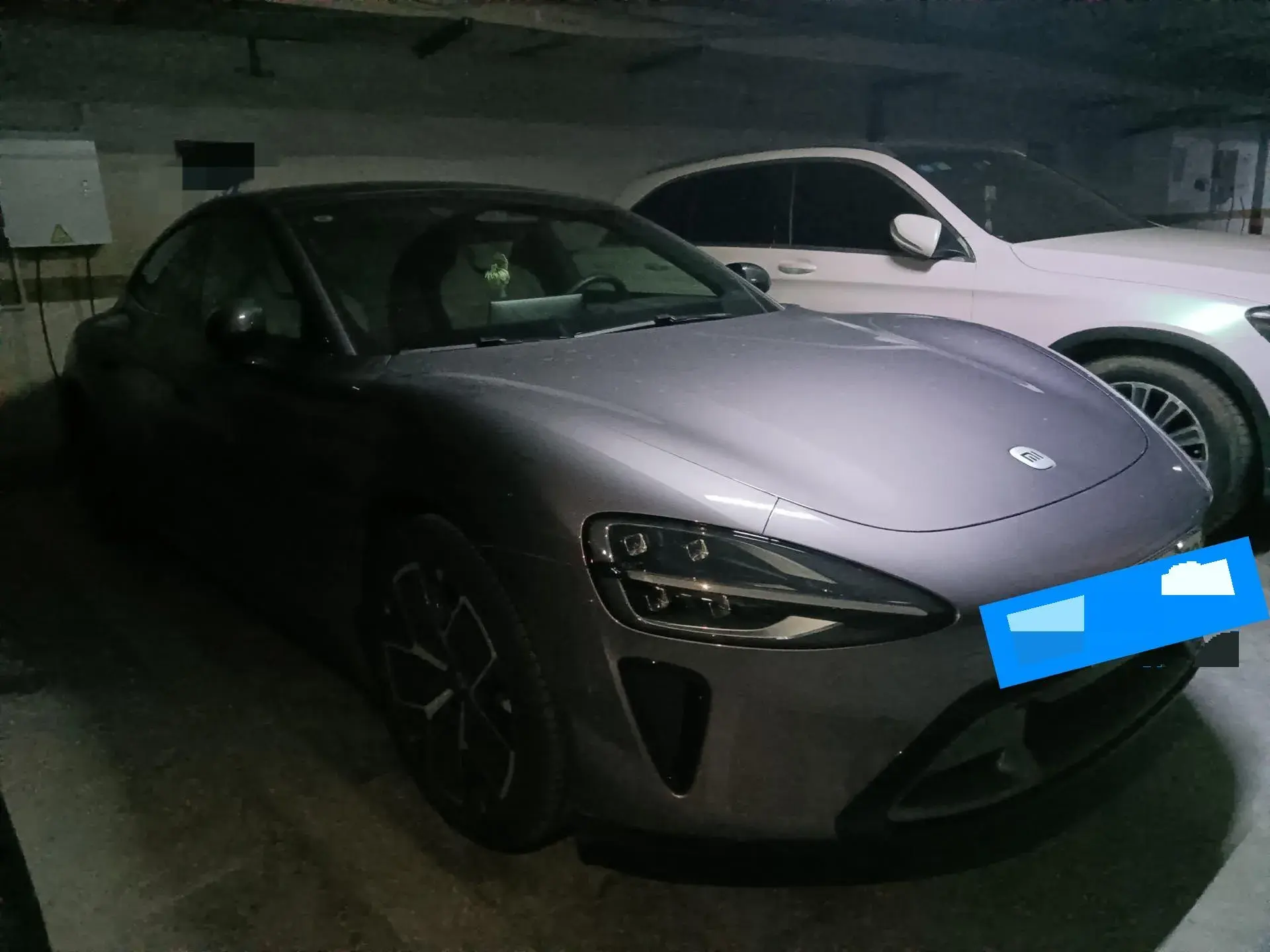 2024 MI SU7 thumbnail 3