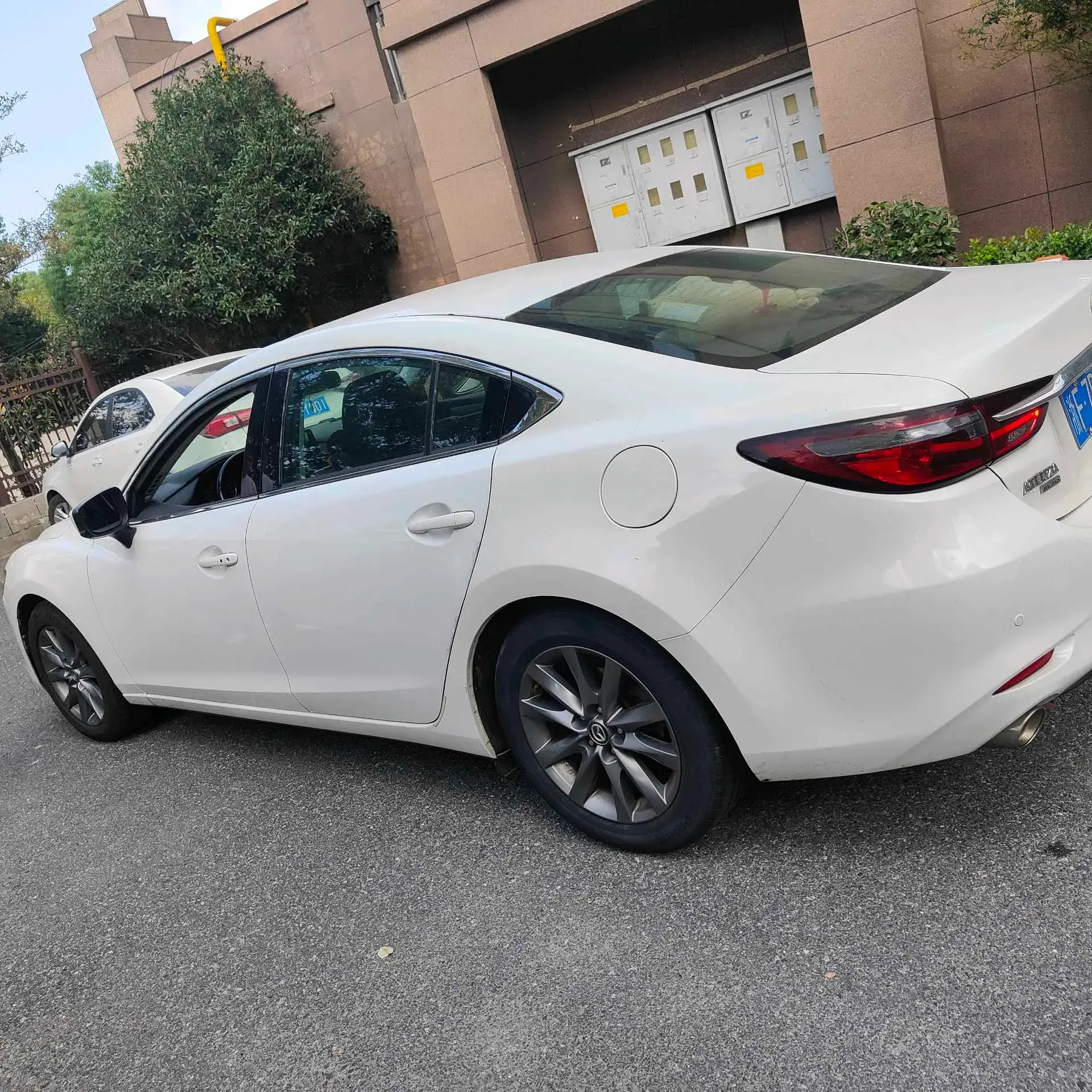 2020 MAZDA ATENZA thumbnail 4