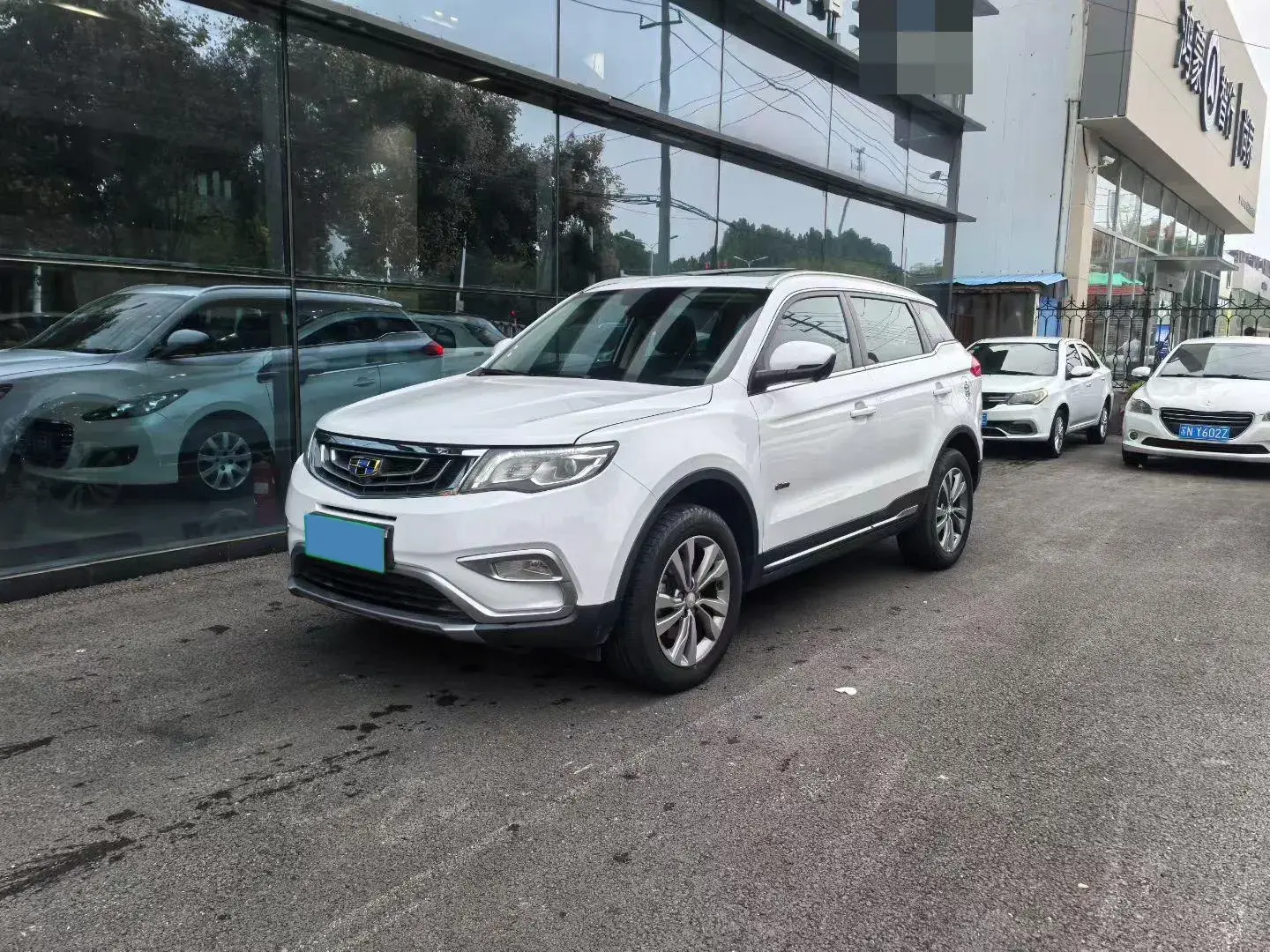 2016 GEELY AZKARRA view 1