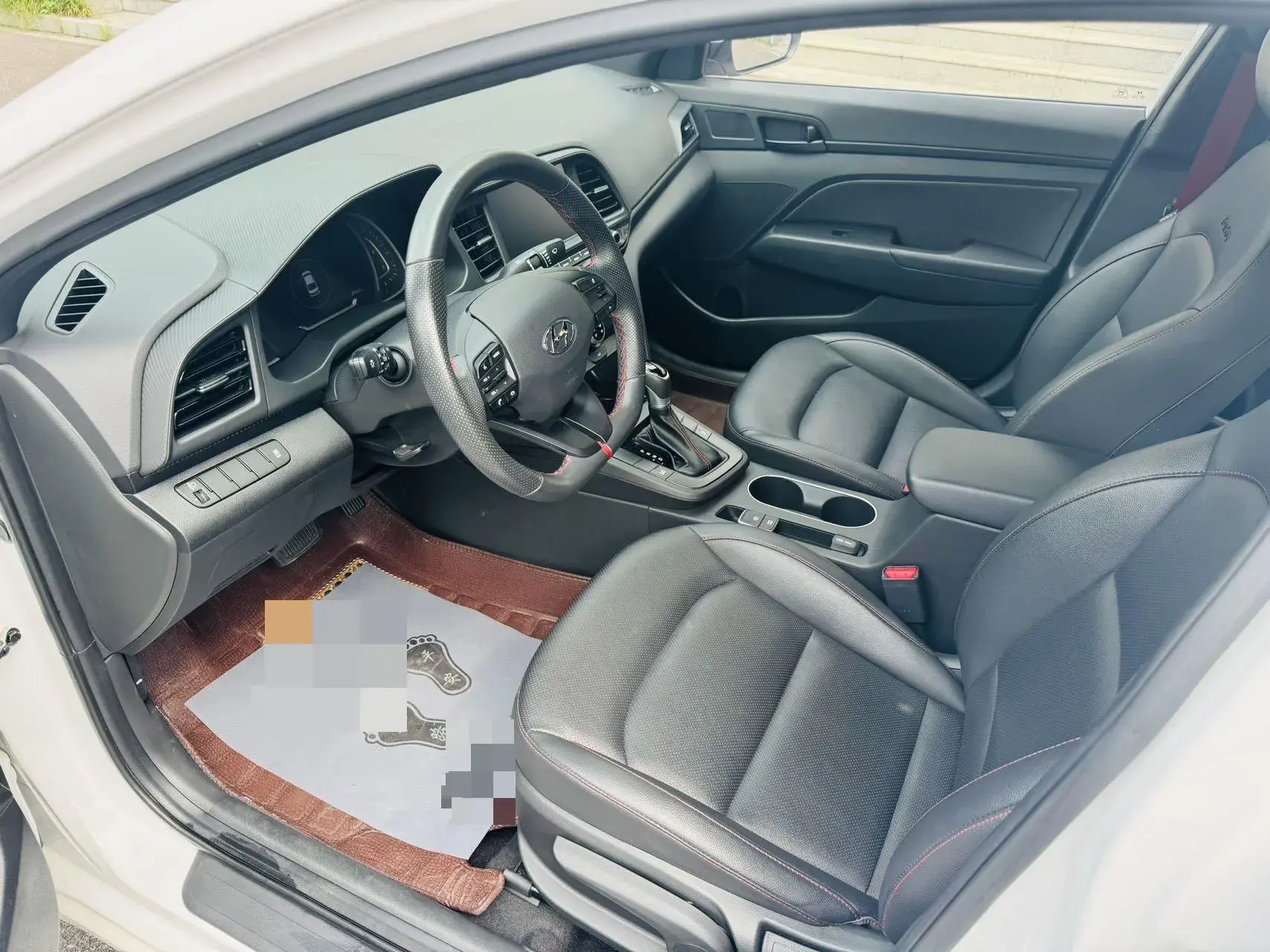 2019 HYUNDAI ELANTRA thumbnail 4