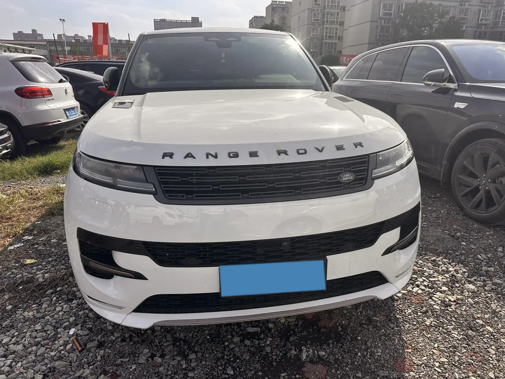 2024 LAND ROVER thumbnail 2