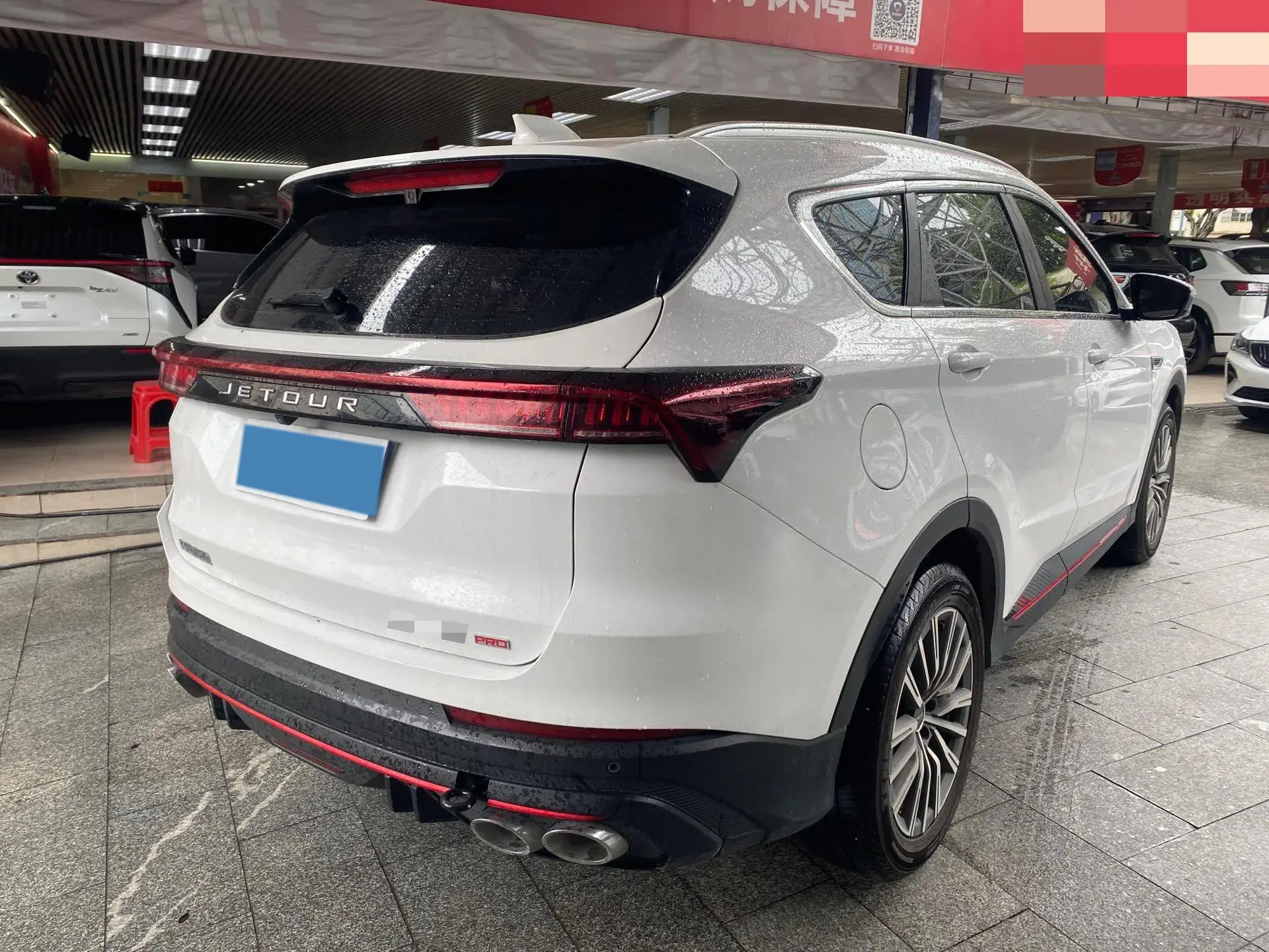 2023 JETOUR X70 thumbnail 3