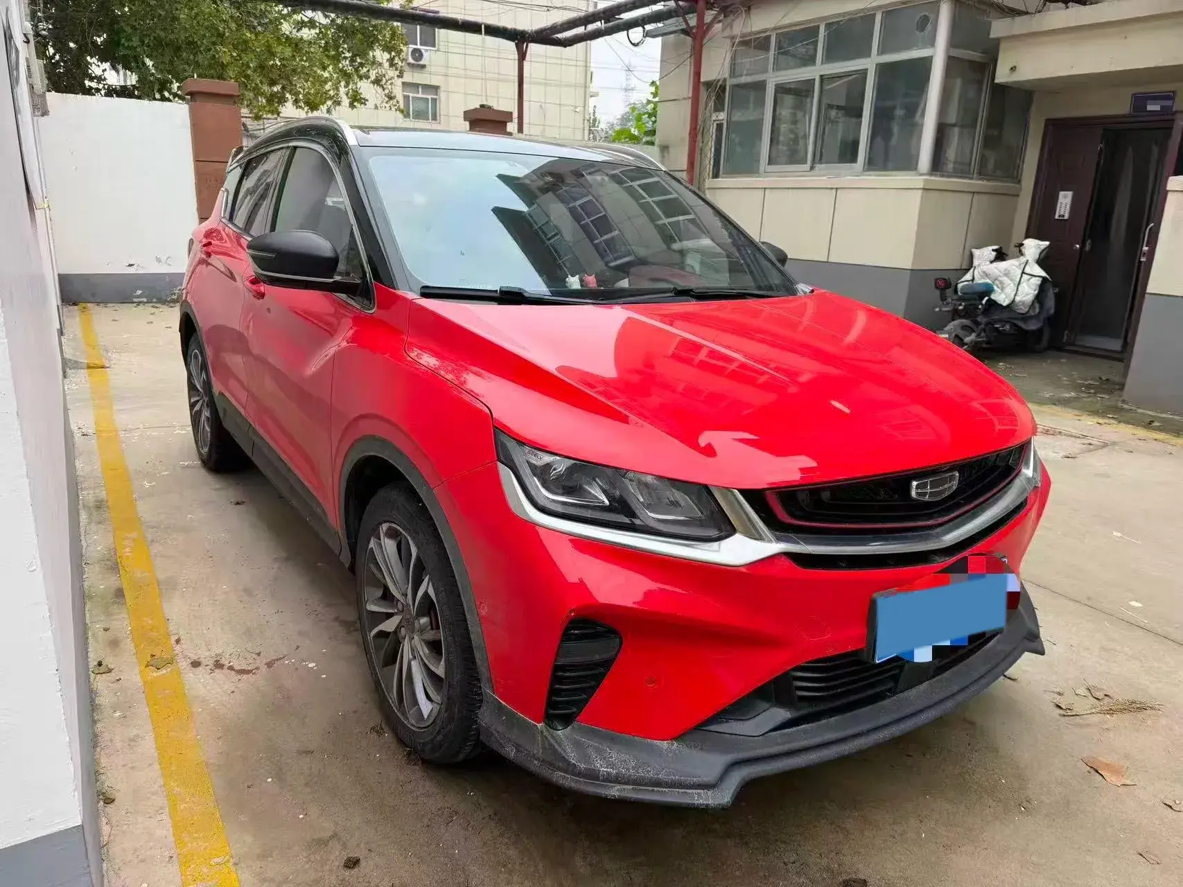 2019 GEELY COOLRAY thumbnail 2