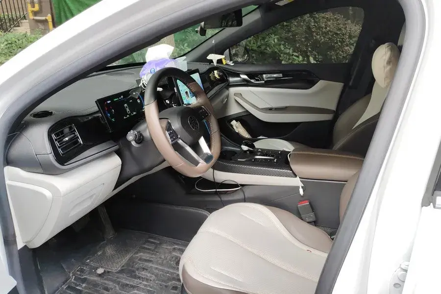 2024 BYD QIN thumbnail 4