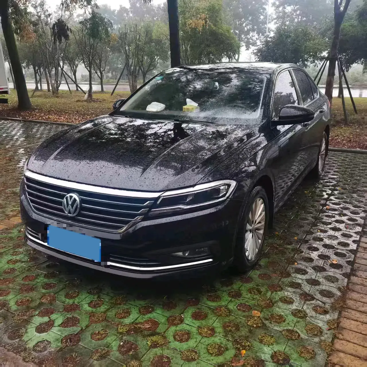 2019 VOLKSWAGEN LAVIDA view 1