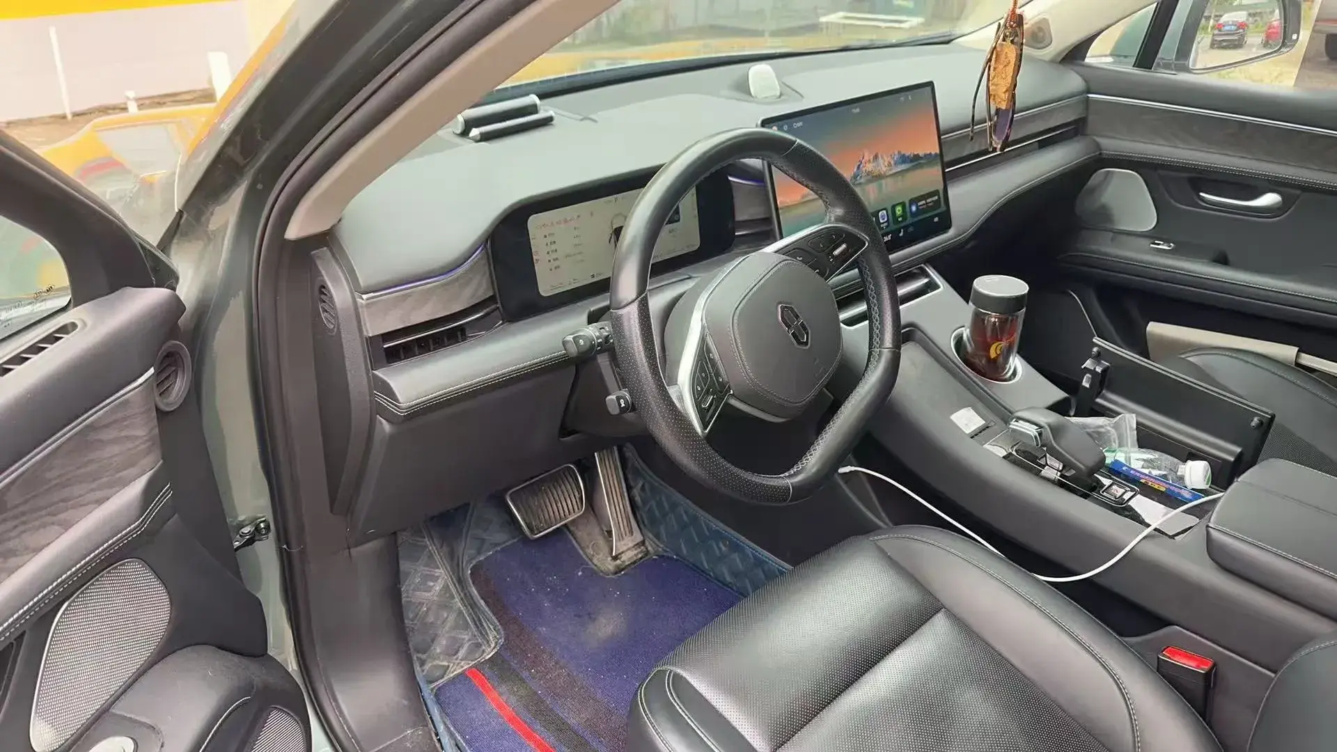 2022 AITO AITO thumbnail 3